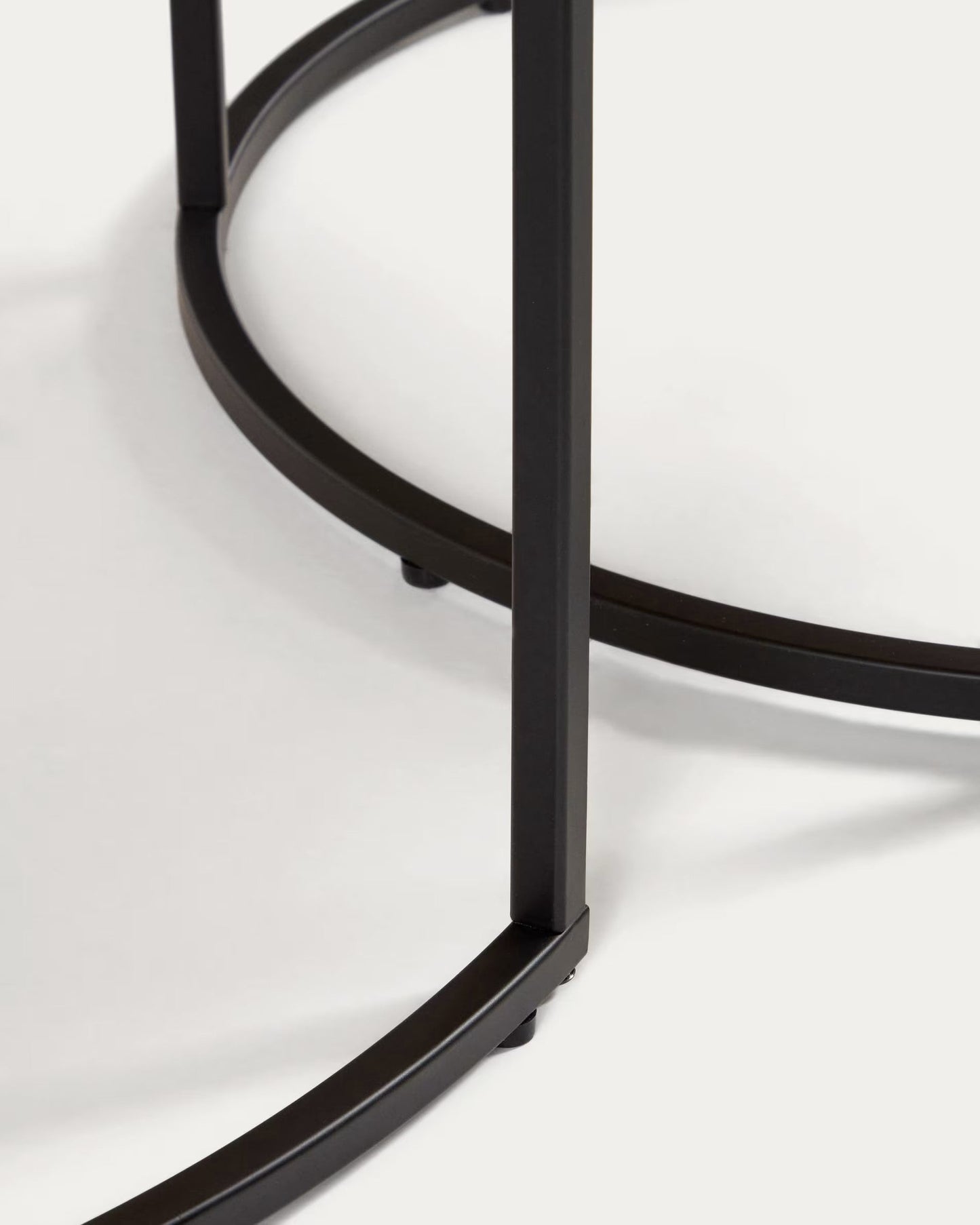 Fold set of 2 round nesting side tables with oak wood veneer and painted metal structure FCT5-BB