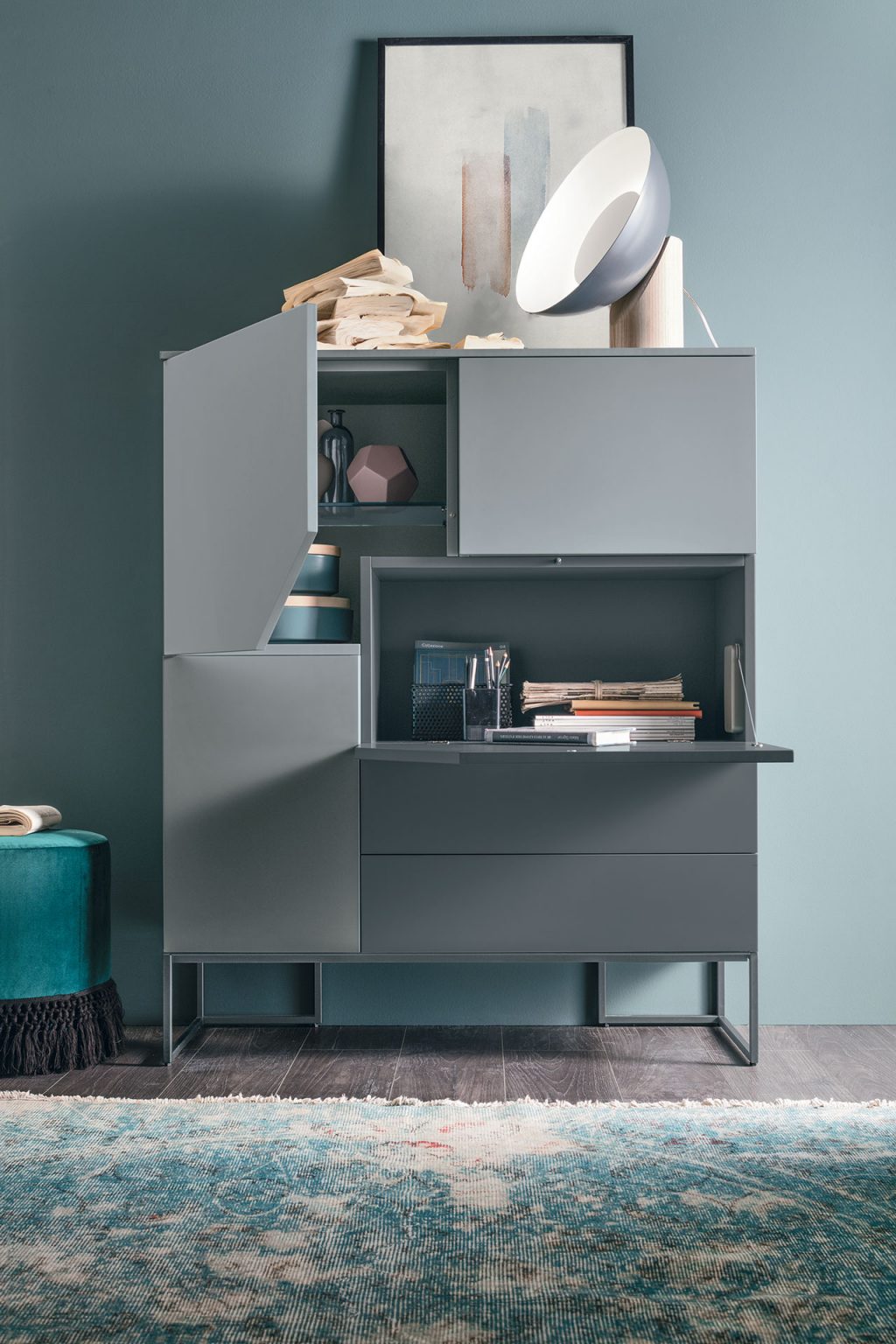 Agata-Dresser