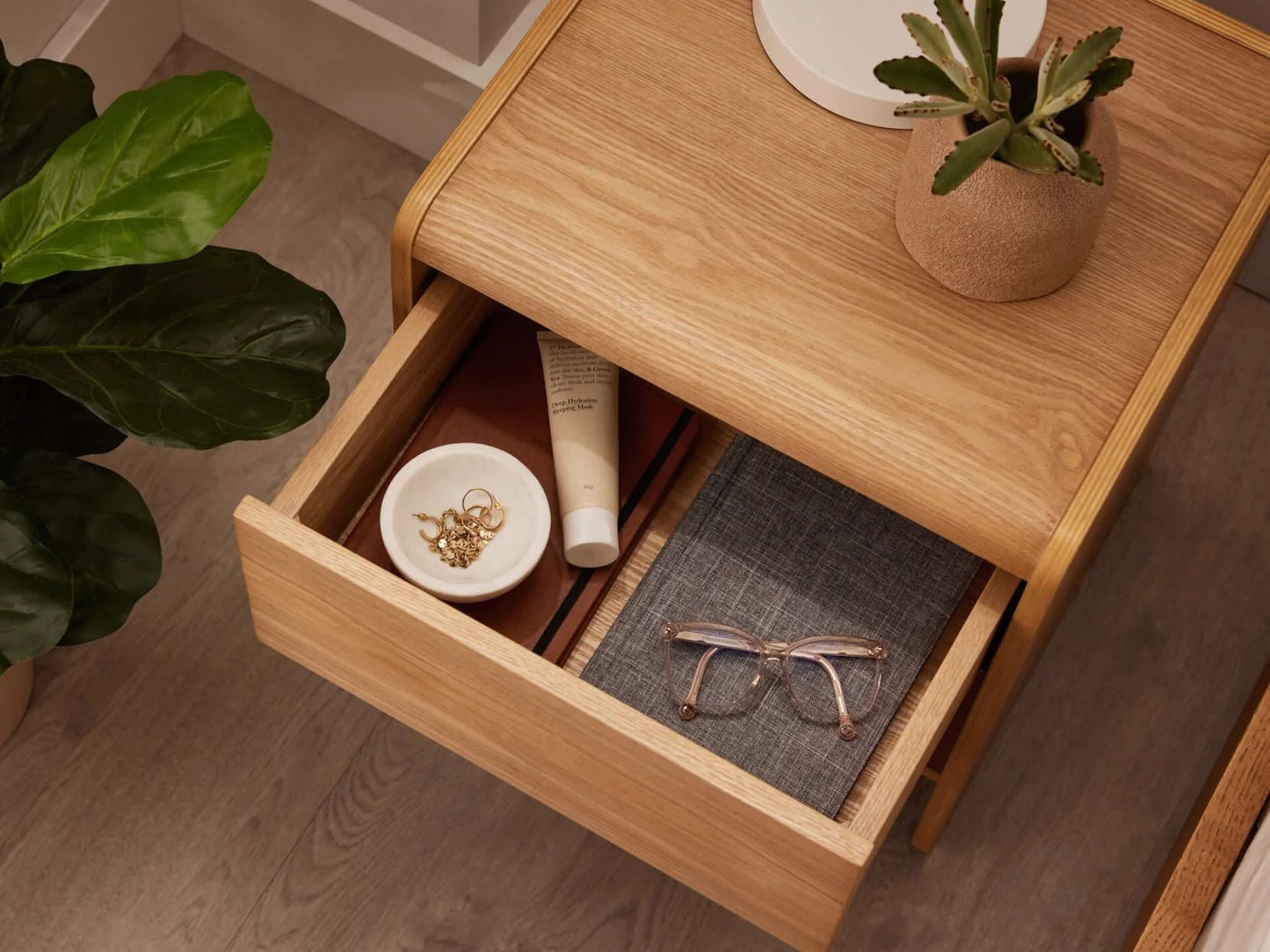 Kanso Bedside Table