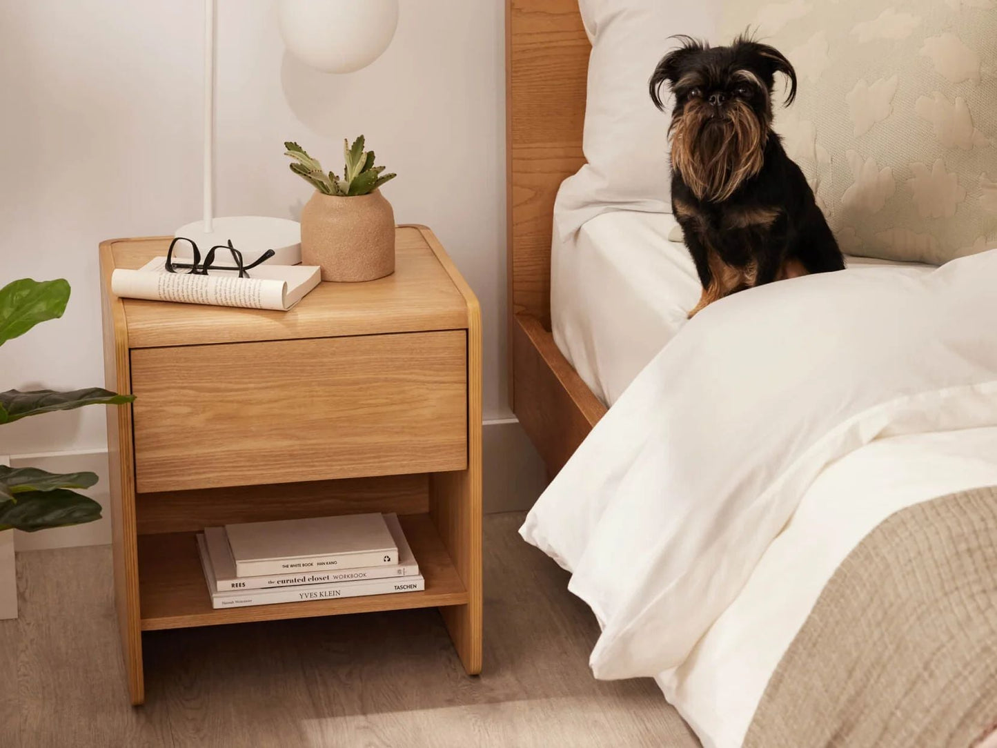 Kanso Bedside Table