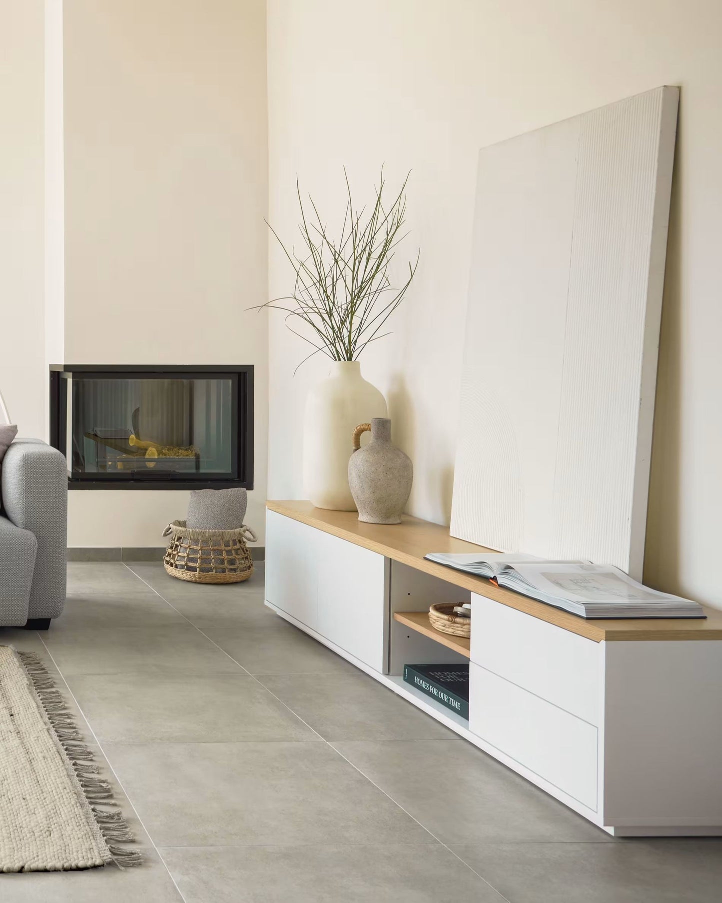 Loom Tv Unit 200 cm x 44 cm (White)